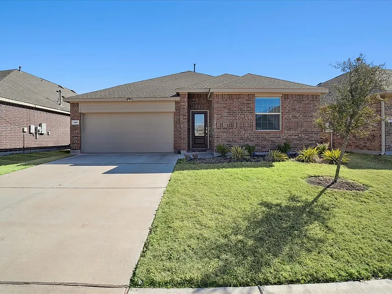 846 Sitwell Dr — Photo 3