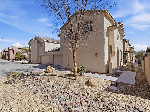 2nd image of 9847 Overlook Ridge Ave