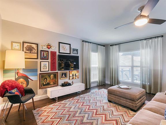 5th image of 7201 Field Ave
