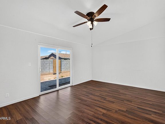 5th image of 3842 W BUTLER Drive