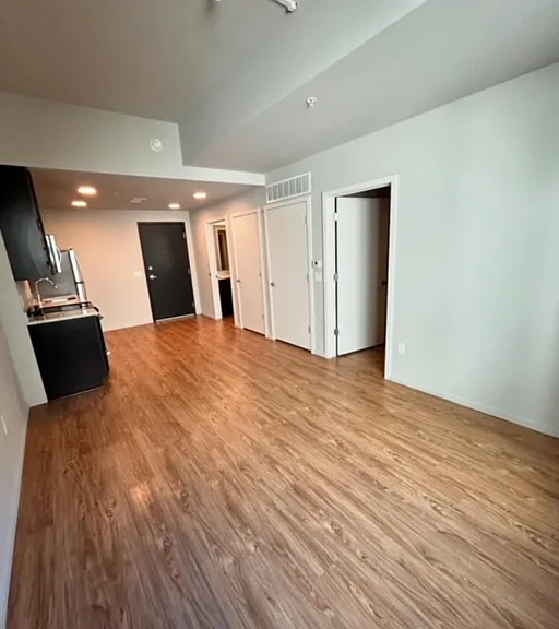The Bank Apartments — Photo 56