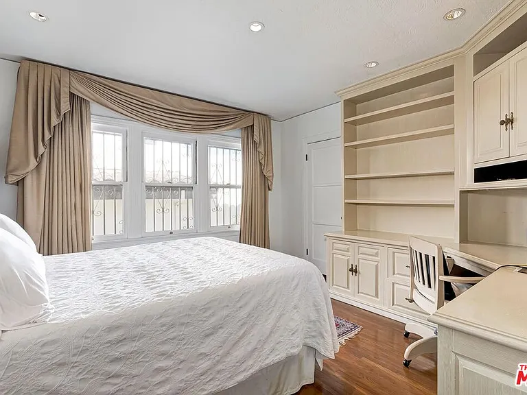 1511 Pandora Ave — Photo 25