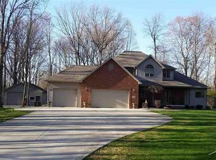 15208 Arrowhead Dr, Chesaning, MI 48616