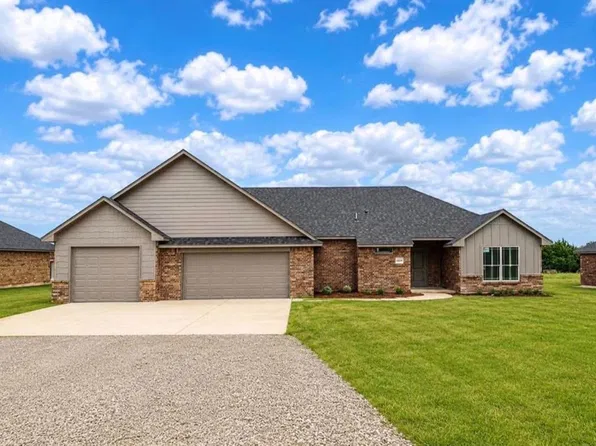 4009 Wagon Dr, Stillwater, OK 74074