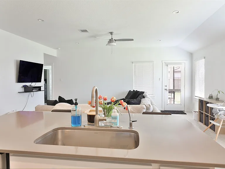 31615 Chollerford Ct — Photo 10