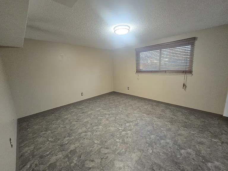 1718 Shenandoah Dr — Photo 14