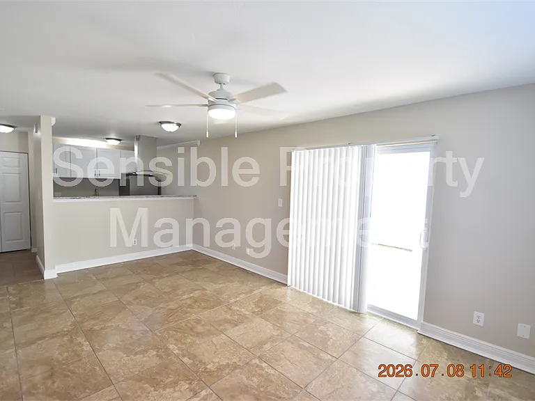 2302 Maki Rd #2 — Photo 2