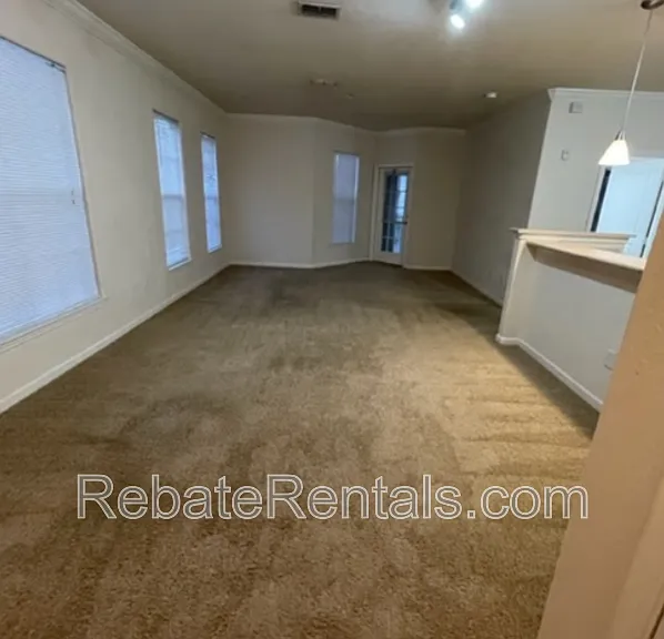 8290 Gate Pkwy W #142 — Photo 7
