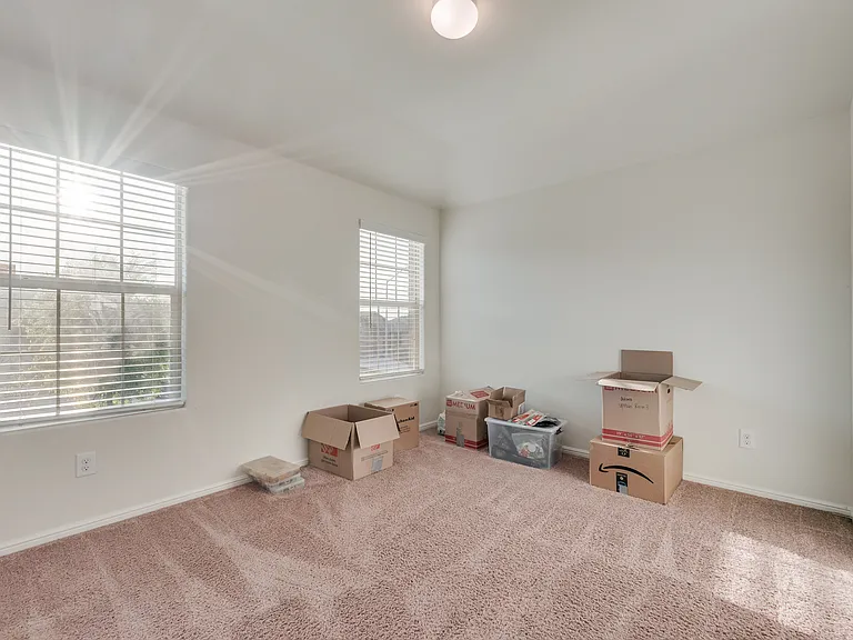 705 Ben Lake Trl — Photo 10