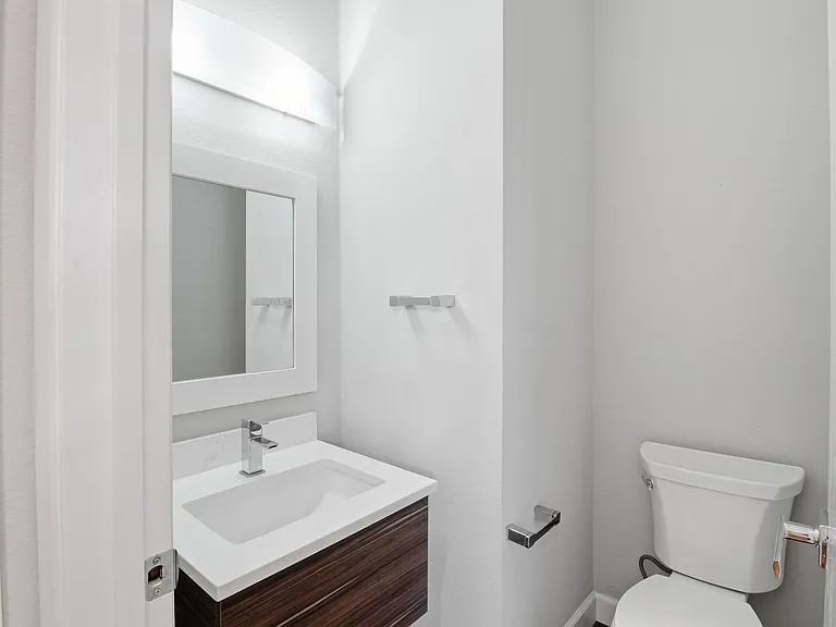1224 Summer St — Photo 14