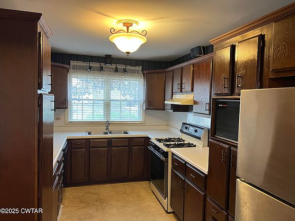 2nd image of 444 Galbraith Ave
