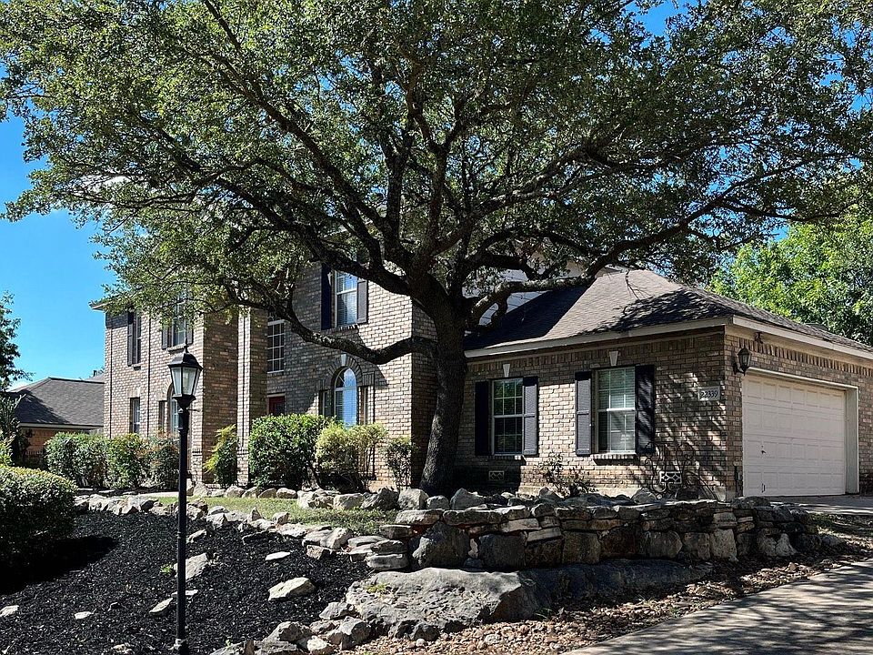 1st image of 22339 Navasota Cir