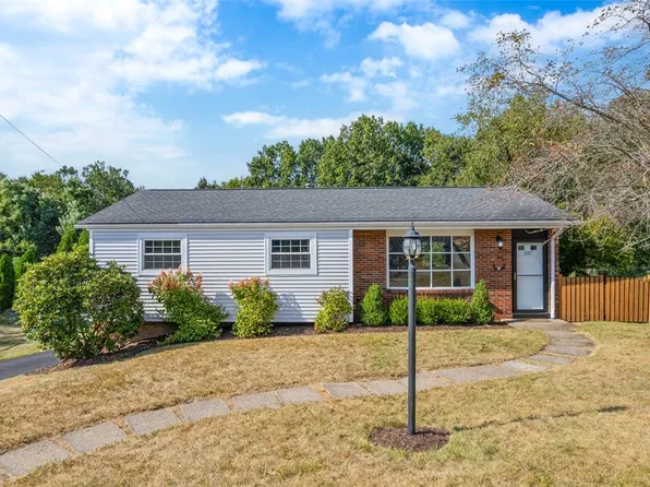 1007 Bernice Dr, Allison Park, PA 15101