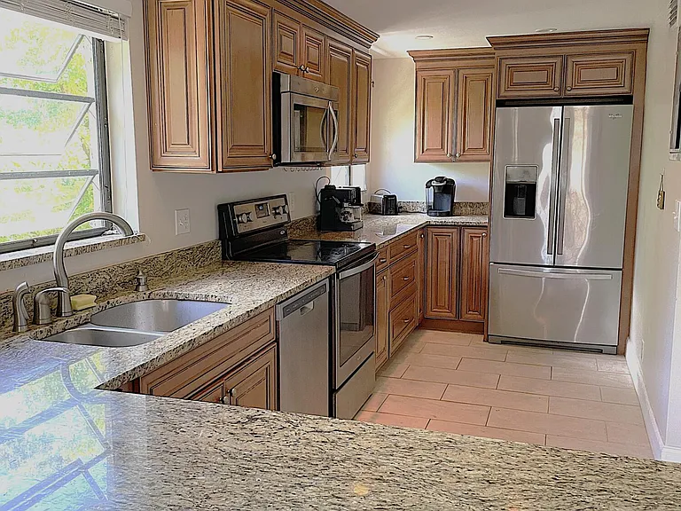367 S Federal Hwy #C426 — Photo 4