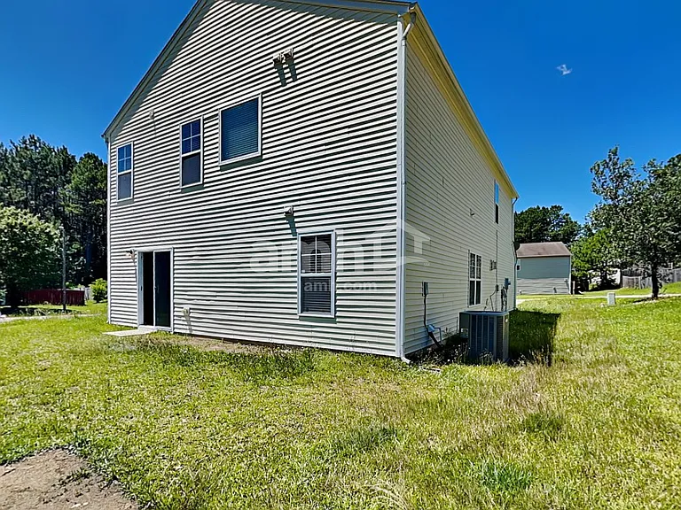 3004 Van Dorn Rd — Photo 23
