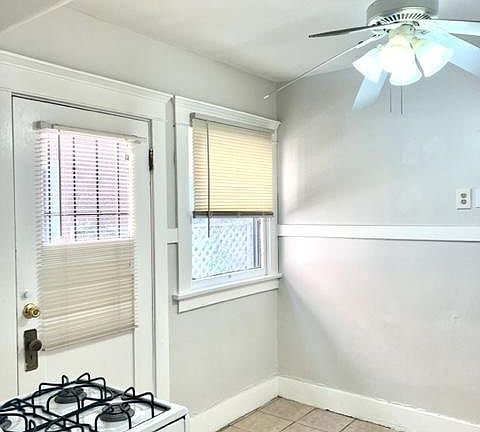 5th image of 1065 E Ocean Blvd APT 4