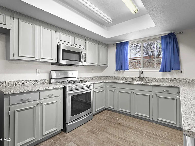 7141 Gran Vida Dr — Photo 24