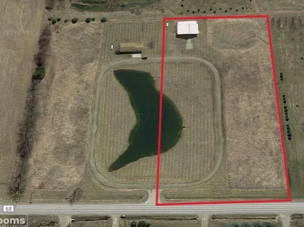 7068 General Squier Rd, Almont, MI 48003
