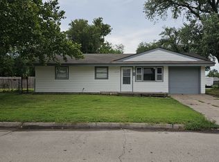 2219 W 33rd St S, Wichita, KS 67217