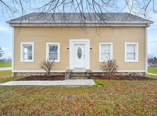 15411 33 Mile Rd, Armada, MI 48005