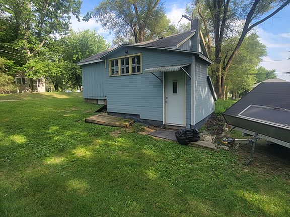 4th image of 813 Willow Dr
