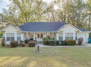 916 Buatt St, Bastrop, LA 71220