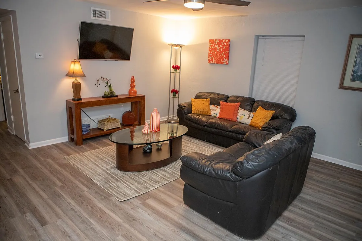 Photo 2 of 24 - 300 Bayou Blvd #106 - Pensacola, FL Building Photo - 300 Bayou Blvd #106