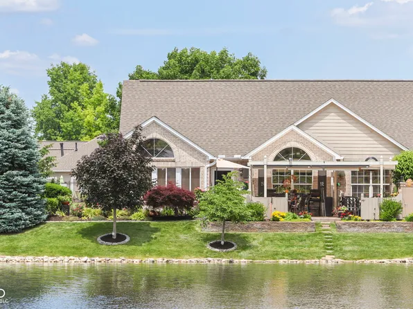 7386 Lake Lakota Pl, Indianapolis, IN 46217