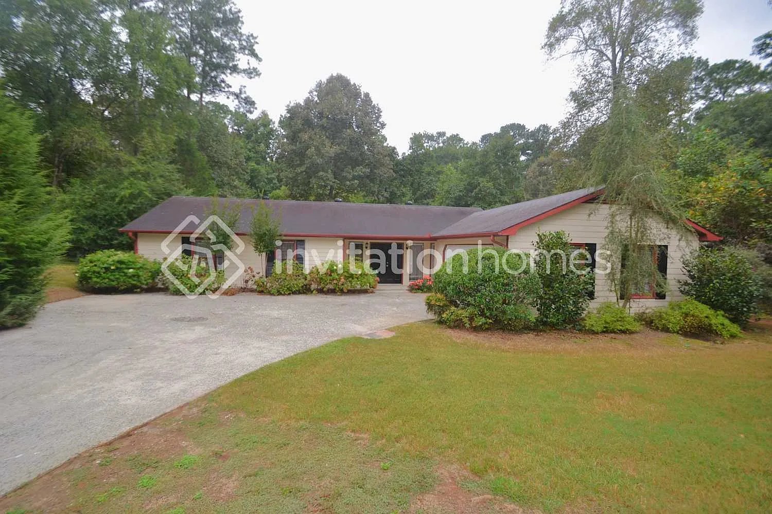2077 N Landing Way Marietta, GA 30066 — Photo 1