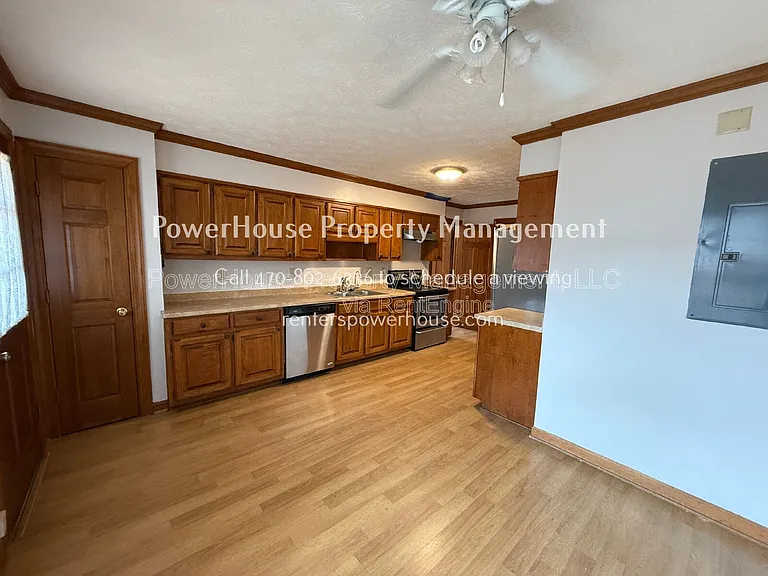 3209 Henderson Walk — Photo 21