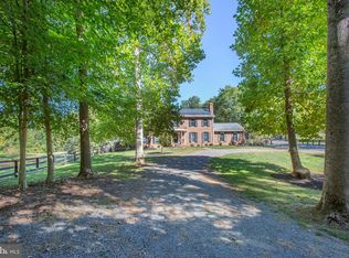 1000 Queen Anne Dr, Fredericksburg, VA 22406