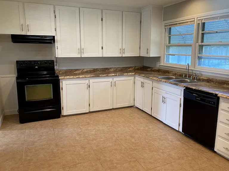474 S 74th East Ave — Photo 5