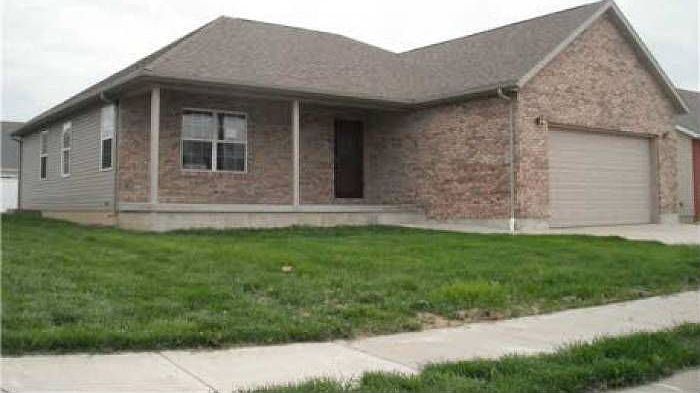 1st image of 1712 N Nieman Dr