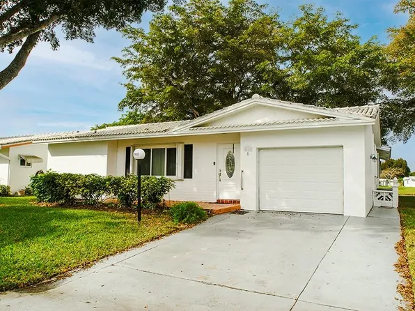 1411 NW 87th Lane, Plantation, FL 33322