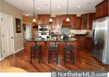 3rd image of 10711 Maple Blvd