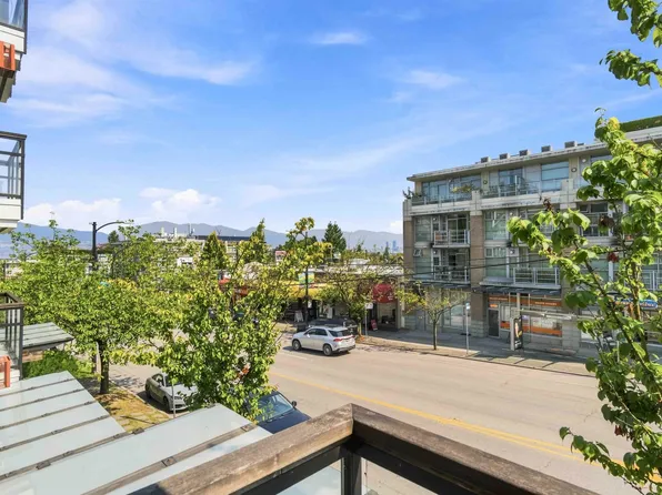 3611 W 18th Ave #202, Vancouver, BC V6S 1B3