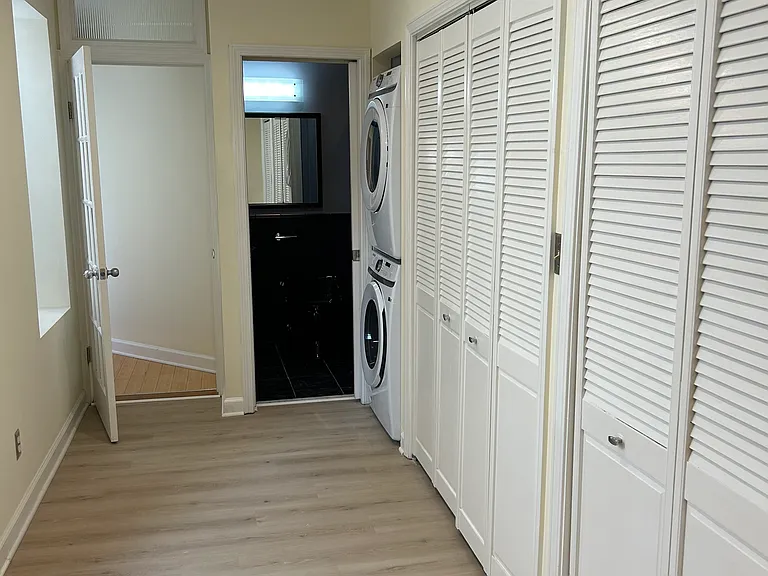 5746 N Milwaukee Ave #2 — Photo 8
