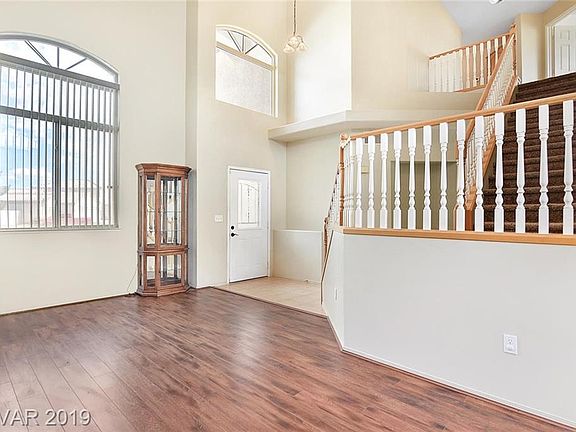 4th image of 8921 Crooked Ct