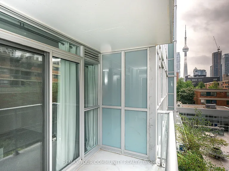 96 Saint Patrick St #501 — Photo 10