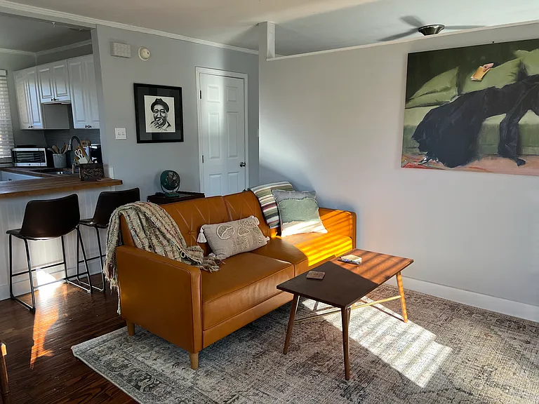 Faxon Ave — Photo 1