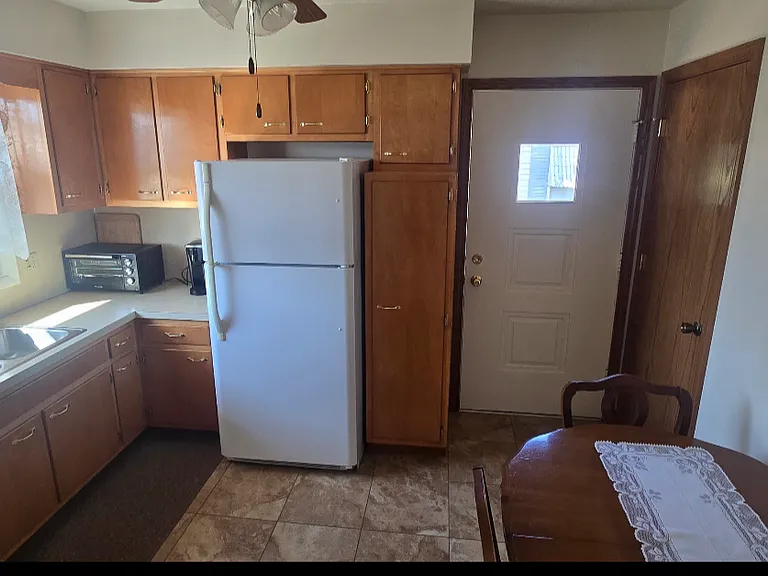 608 S Main St #2 — Photo 1