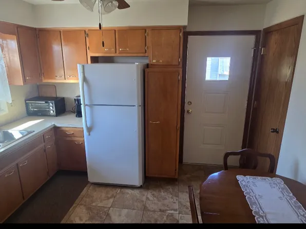 608 S Main St #2, Saint Marys, OH 45885