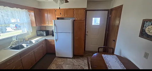 608 S Main St #2 Photo 1