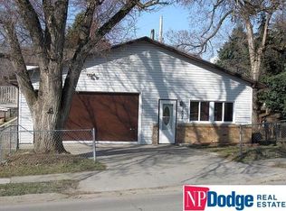 3008 Harrison St, Omaha, NE 68147
