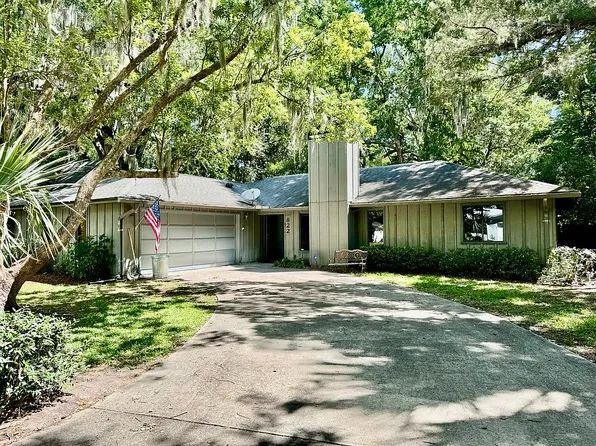 822 Banbury Dr, Port Orange, FL 32129