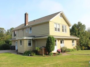 1124 N Basswood Ave, Duluth, MN 55811