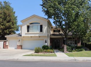 10922 Rosslyn Ln, Bakersfield, CA 93311