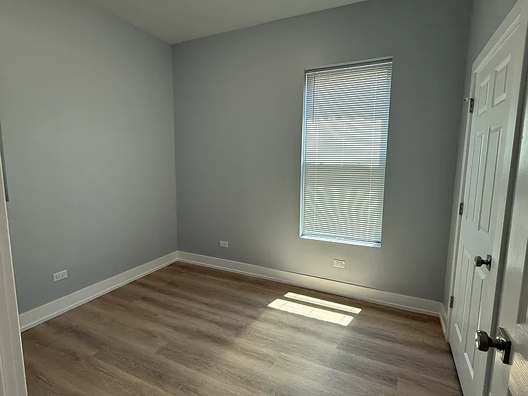 5721 S Peoria St #1 — Photo 8