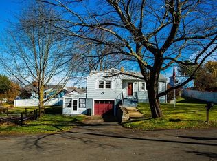 17 Alton Rd, Methuen, MA 01844