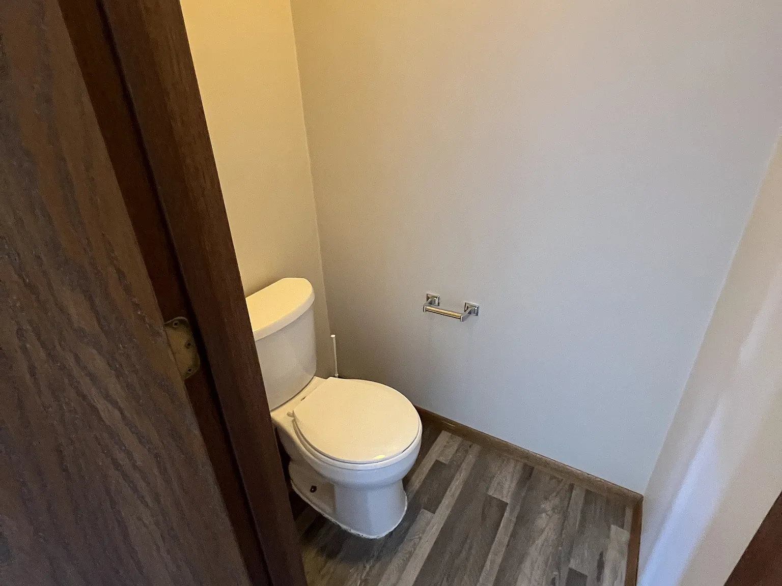 2500 & 2504 26th Avenue Court - 6 — Photo 4